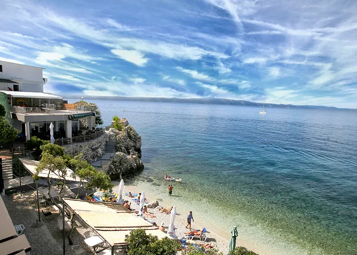 Beach Hotel