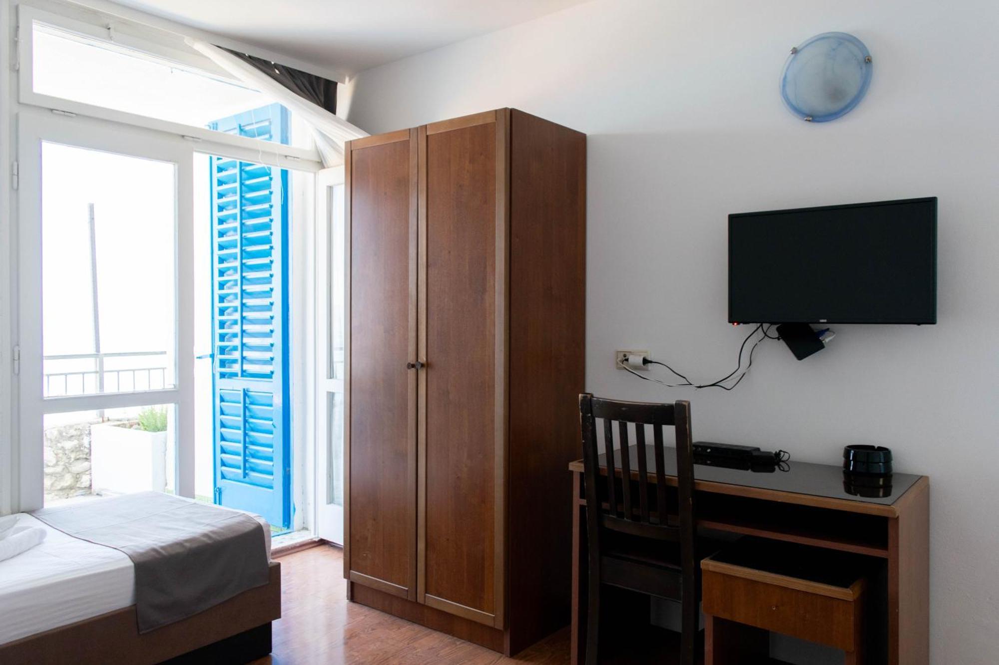 Beach Hotel 3*