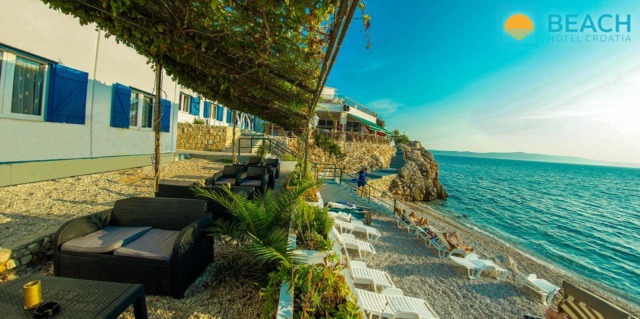 Beach Hotel Hotel 3*